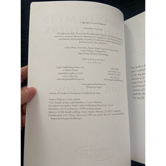 Recipes Of My 15 Grandmothers Cookbook Paperback Genie Milgrom - Picture 2 of 3